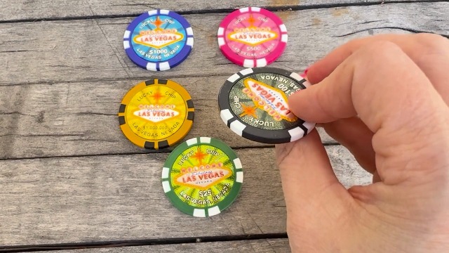 Set de 5 imanes decorativos de fichas de póker estilo Las Vegas miniatura 5
