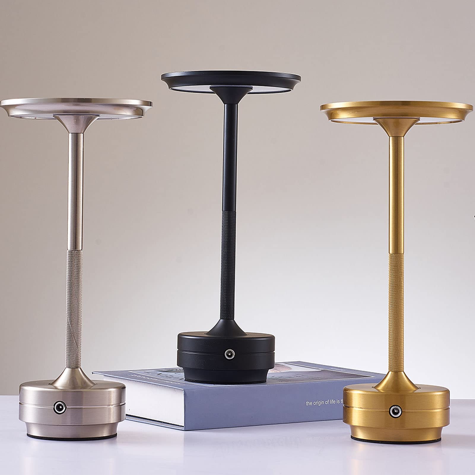 Lámpara de mesa LED recargable, Lámpara de mesa LED inalámbrica, Lámpara de escritorio LED Lámpara de escritorio LED Ajuste de brillo Iluminación de 360 grados Lámpara de mesa de aluminio