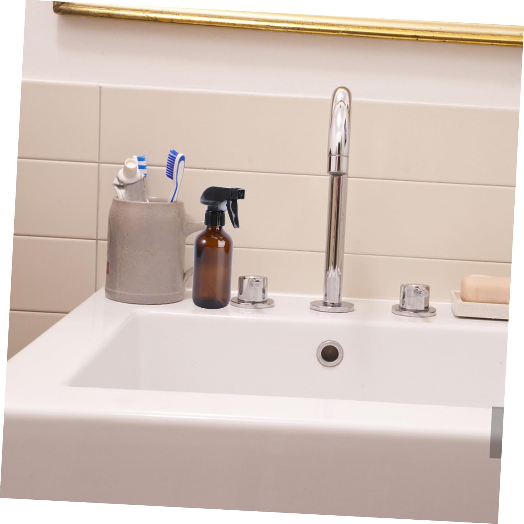 6 Stück Braune Glas sprühflaschen Wiederbefüllbare Sprayer Langlebige Leere Sprühflaschen für Flüssigkeiten Aromatherapie Pflanzenbewässerung Haarpflege und Reinigungsmittel