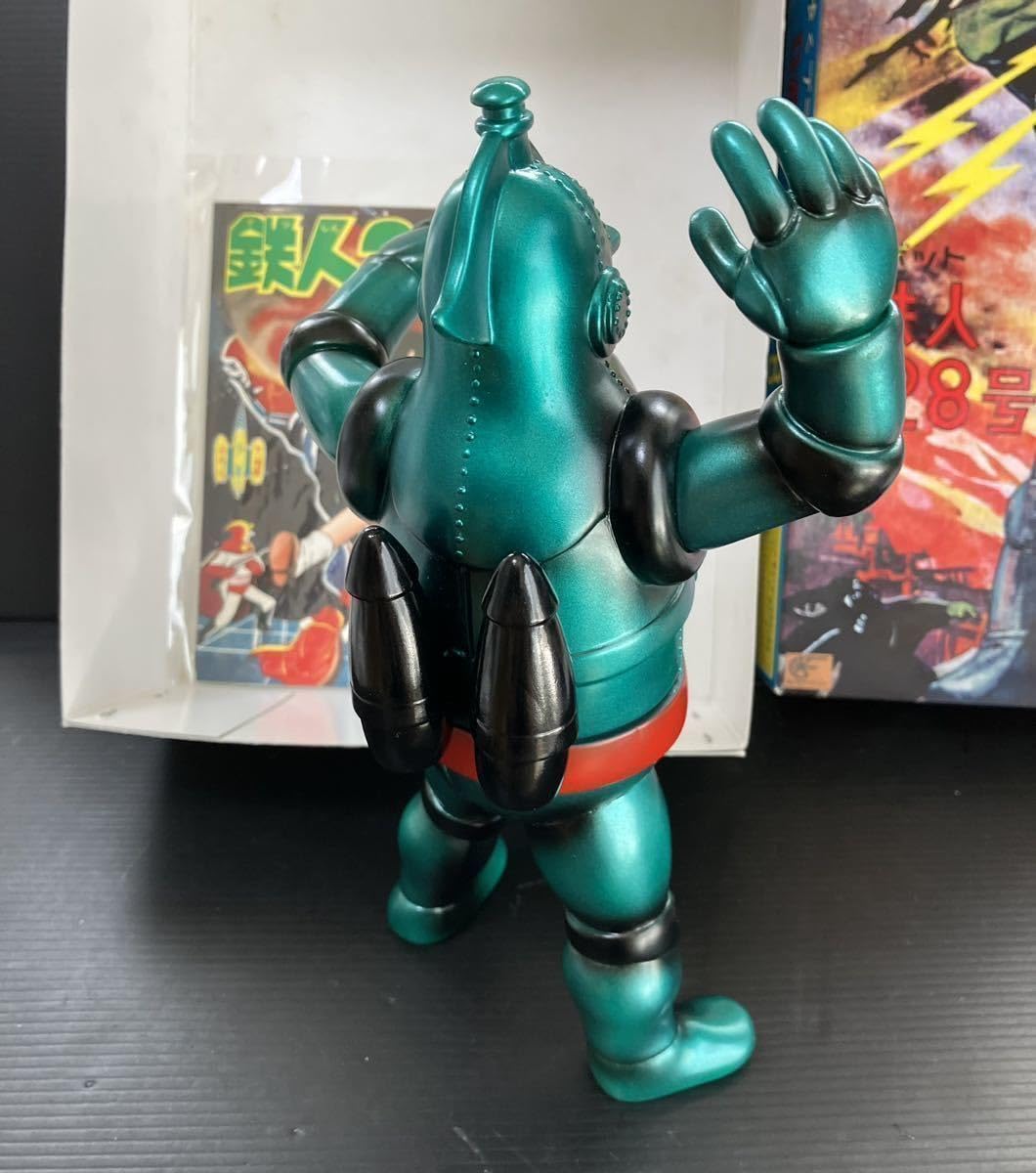 鉄人ソフビ/ シカルナ工房 Amazon | シカルナ工房 ロボット 鉄人28号 グリーンメタ汚し塗装 ver