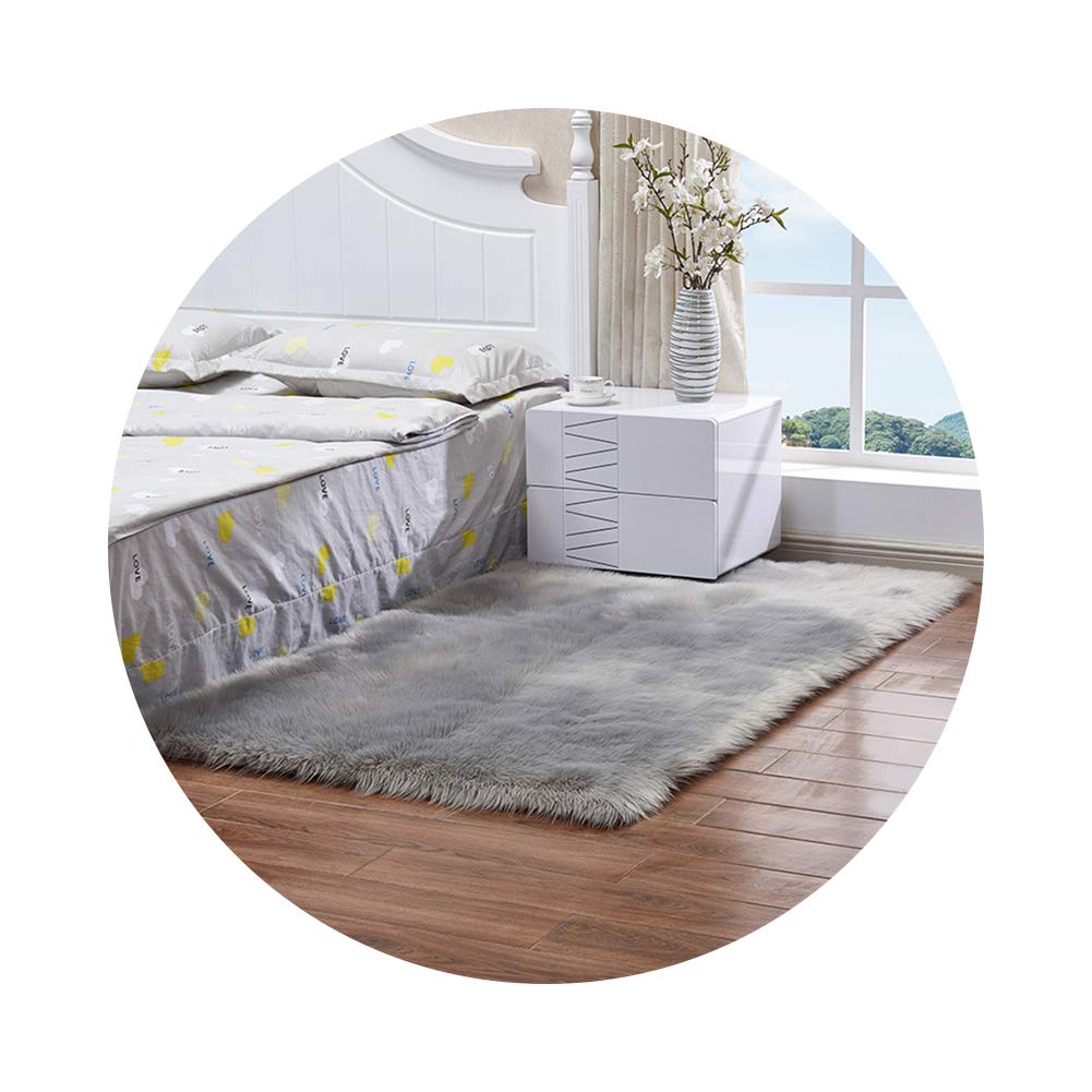 DAYNECETY Faux Sheepskin Chair Cover Warm Hairy Wool Carpet Seat Pad long Skin Fur Plain Fluffy Area Rugs Washable (Grey, 60cm*120cm/23.6"*47.2")
