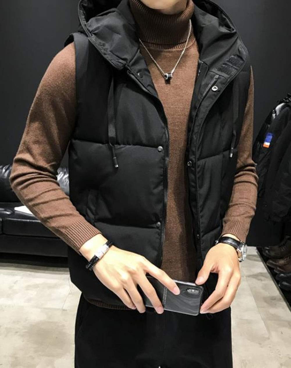 Aozuoメンズ ダウンベスト 黒 シンプル ファッション ベスト 着やせ ダウントップス 綿入れ 冬 おしゃれ フード付き 無地 立ち襟 メンズ 秋