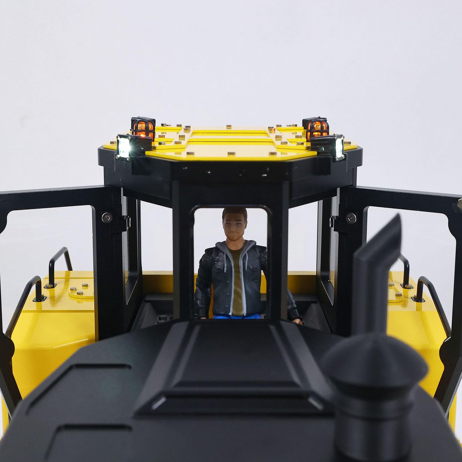 TOUCAN RC HOBBY Metallo 1/12 RC Bulldozer idraulico D155AX RTR Heavy Dozer Modello 7 Way Valve 1.0L Pompa Olio 5 Aratri Radio Master TX15 Batteria Radio