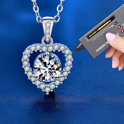 StarGems 1ct Moissanite 925 Silver Platinum Plated&Zirconia Love-Shape Necklace B4591