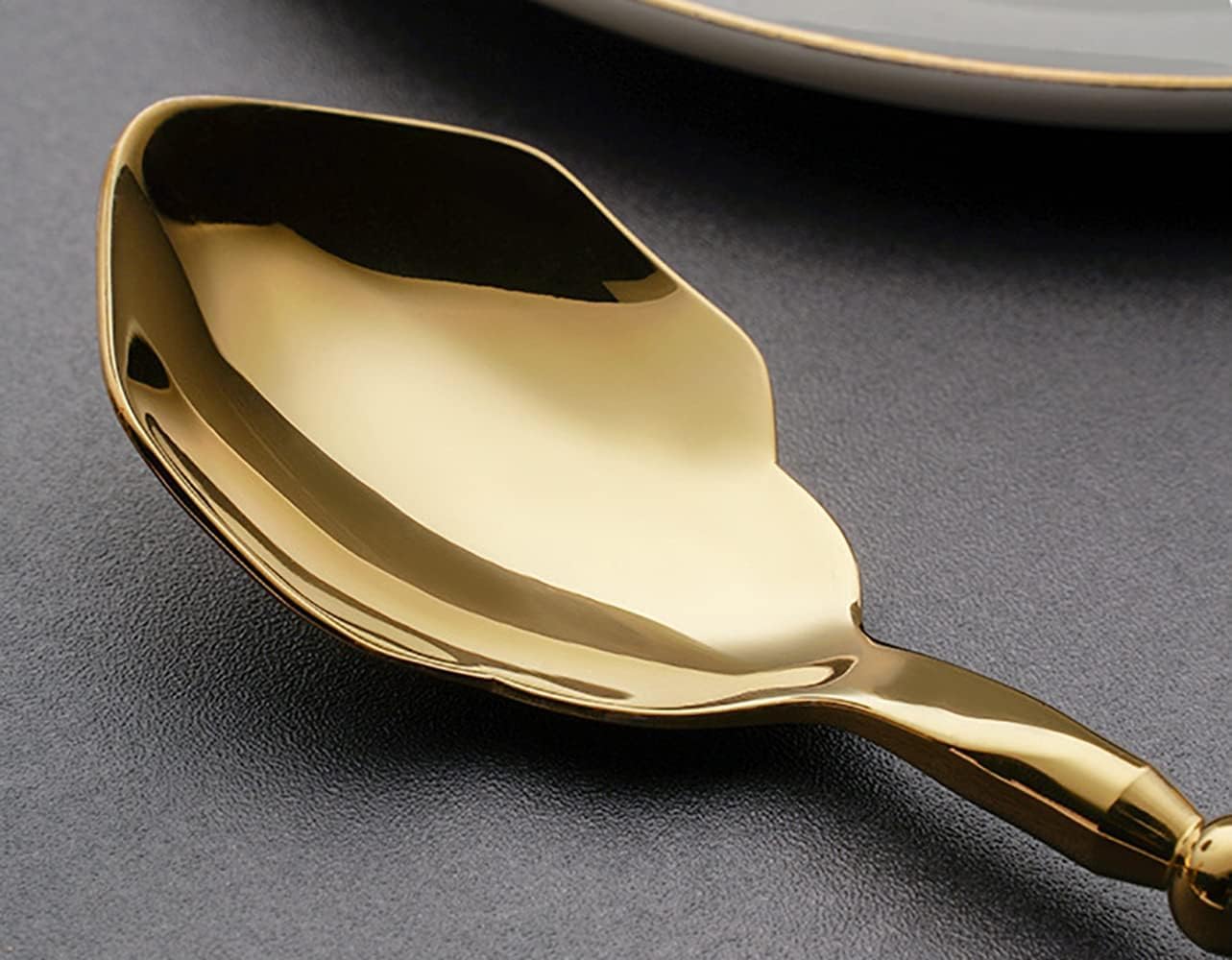 Ce Service de Couverts dorés pour 10 Personnes, en Acier Inoxydable 18/10 Durable, est Un Ensemble de 40 pièces au Style Moderne et créatif, idéal pour la Maison, la Cuisine, Les Mariages et