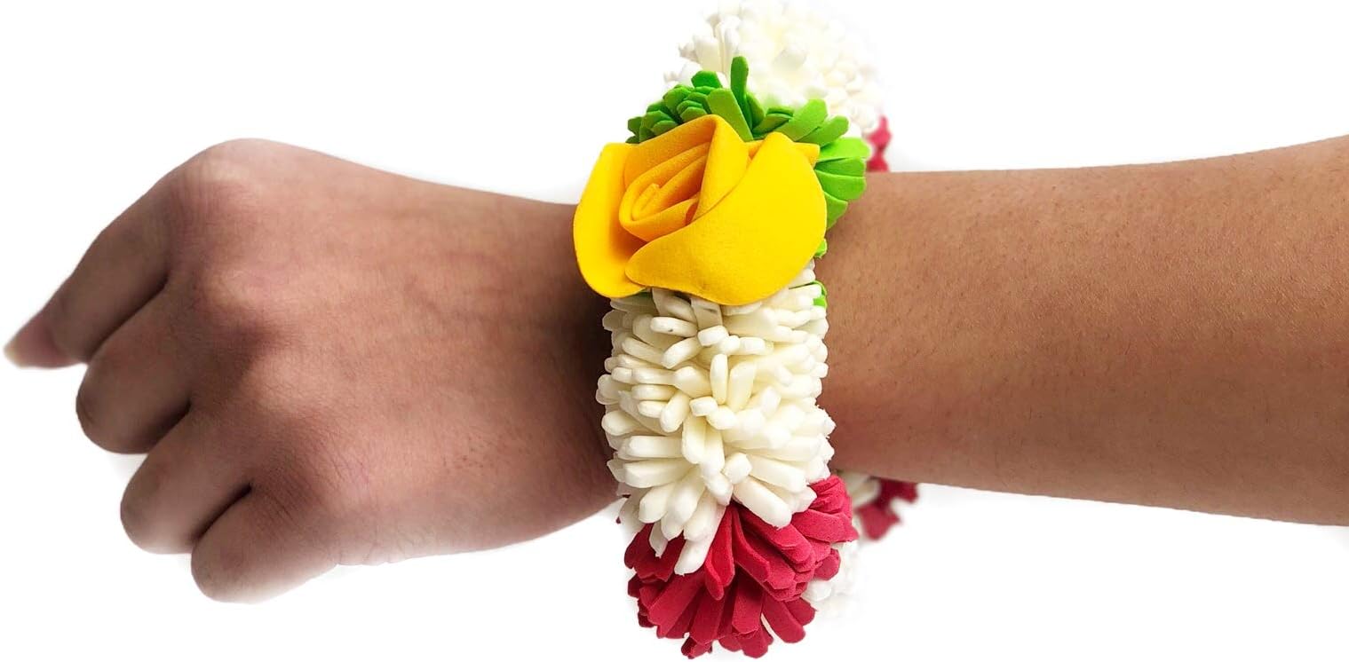 Mehndi Flower Gajra Bracelet