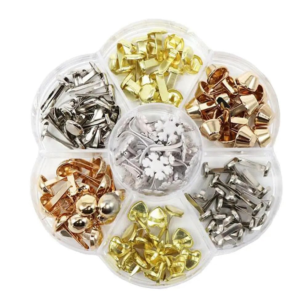 Lot de 2 boîtes de mini attaches en papier de 6 à 12 mm de couleurs vives en forme de cœur et de fleurs, attaches en métal pour scrapbooking, embellissements, fabrication de cartes à faire soi-même