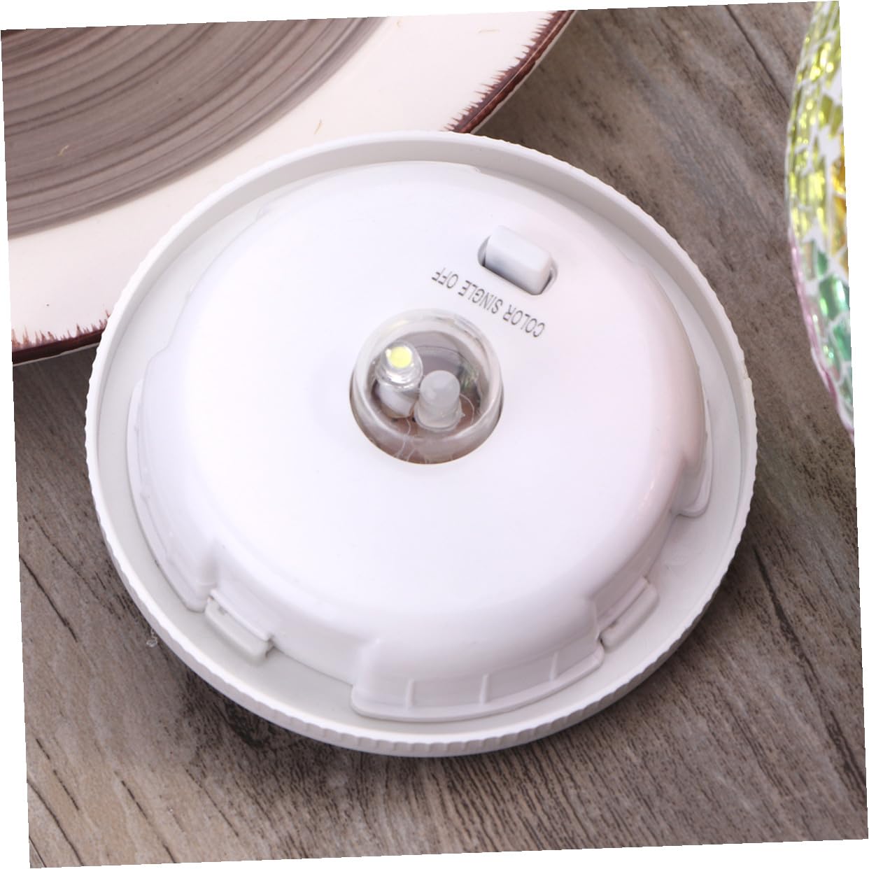 KICHOUSE Luce Solare da Esterno in Vetro, Sfera LED per Giardino | 2 Modalità Luce Singola e Cambio Colore, e Risparmio Energetico, per Patio e Natale