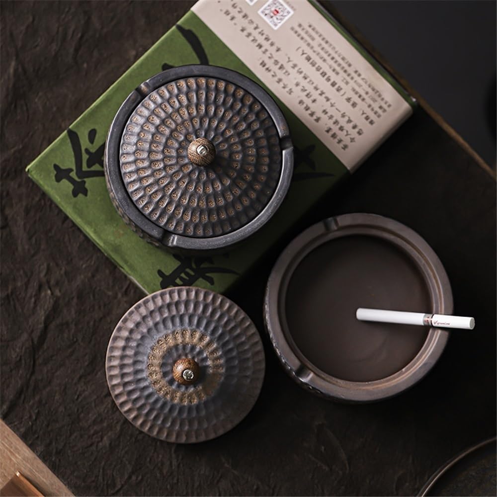 Popielniczka z pokrywką retro ceramiczna do salonu biura biurka ozdoby na stolik kawowy biuro (biała)