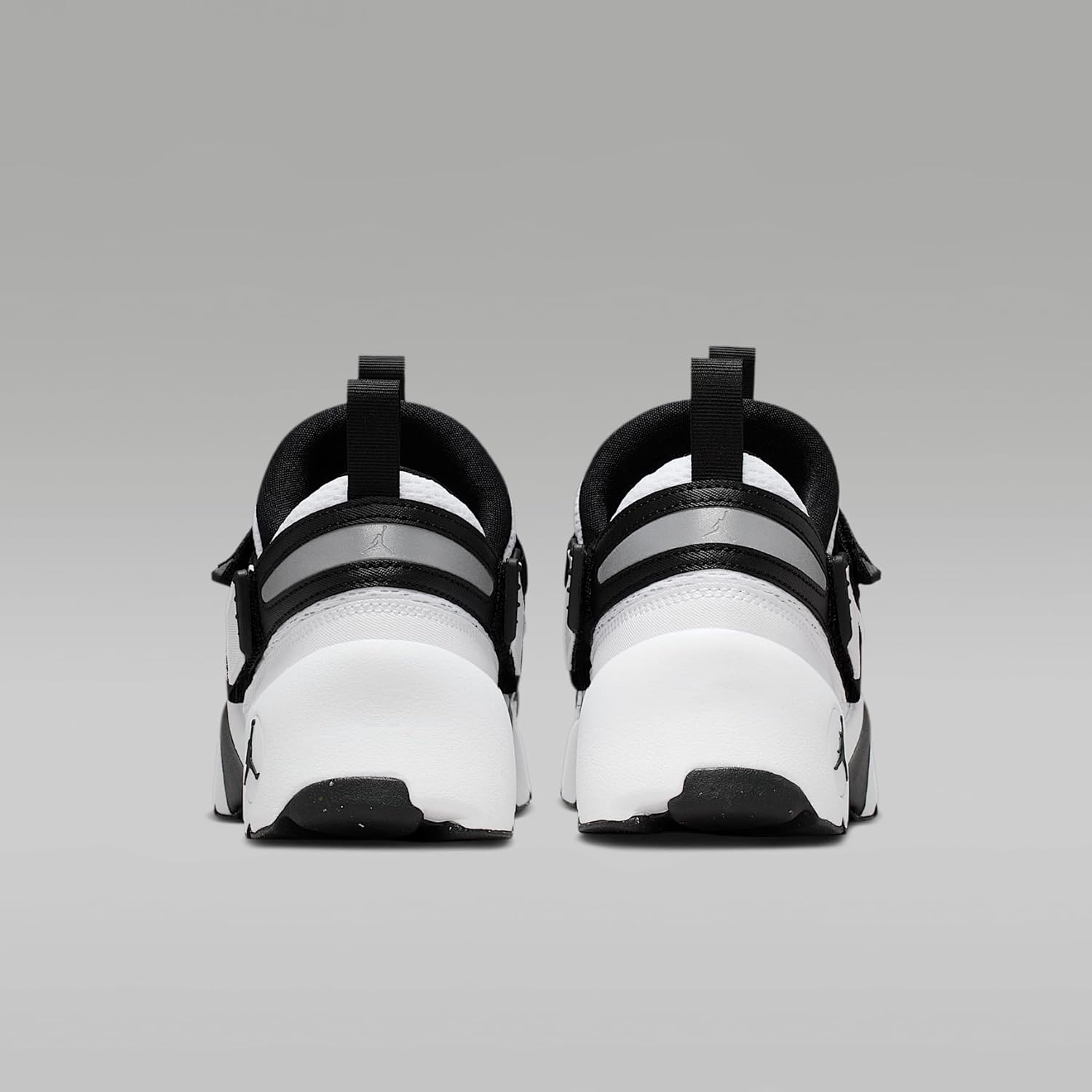 Jordan Trunner LX Women's Shoes (White/Reflective Silver/Black)