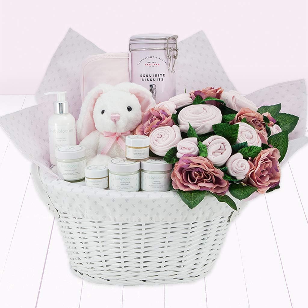 new baby gift hamper