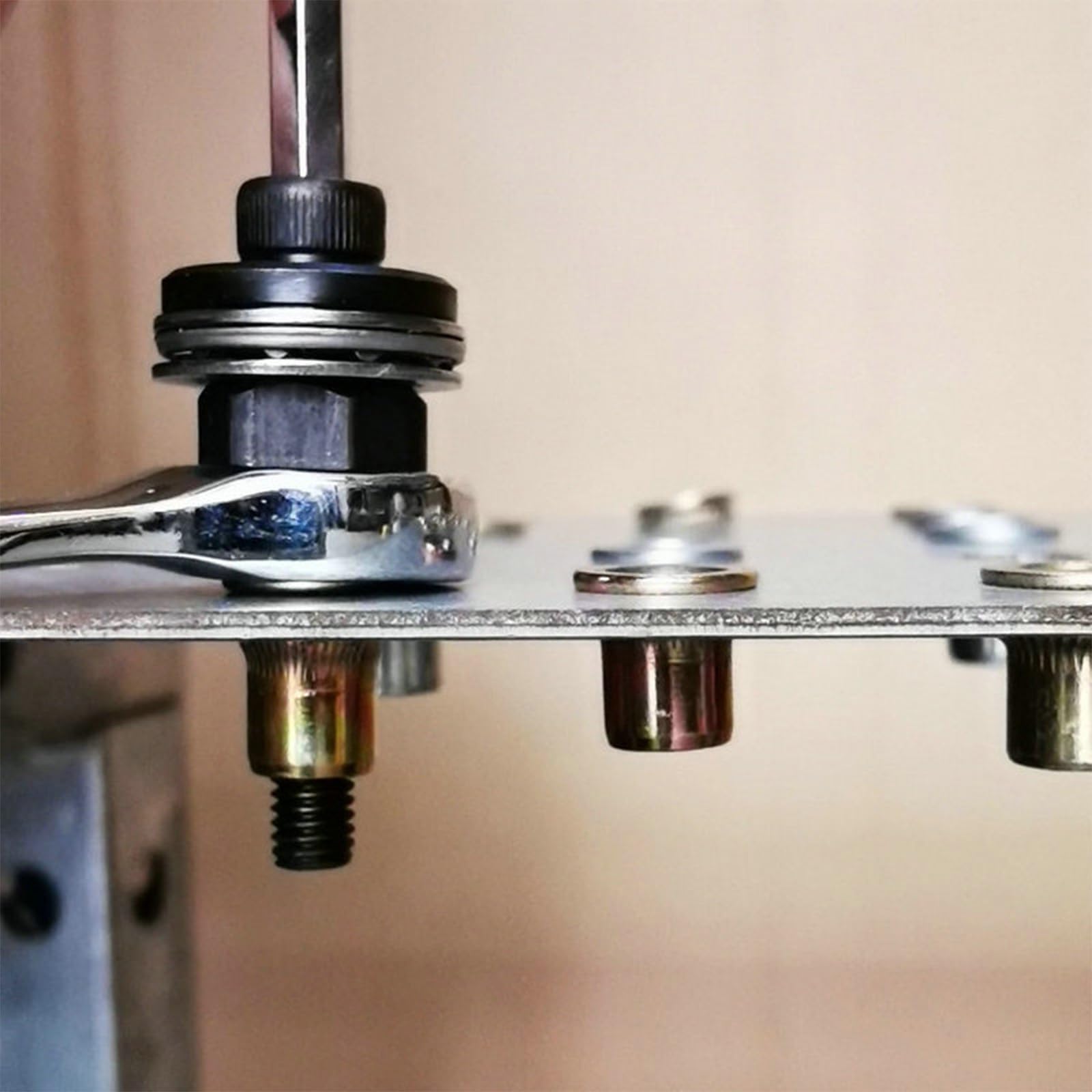 Easy To Carry Manual Rivets Nut Set Fastener Installation Tool For Easy Nut Fitting For Enthusiasts & Professional