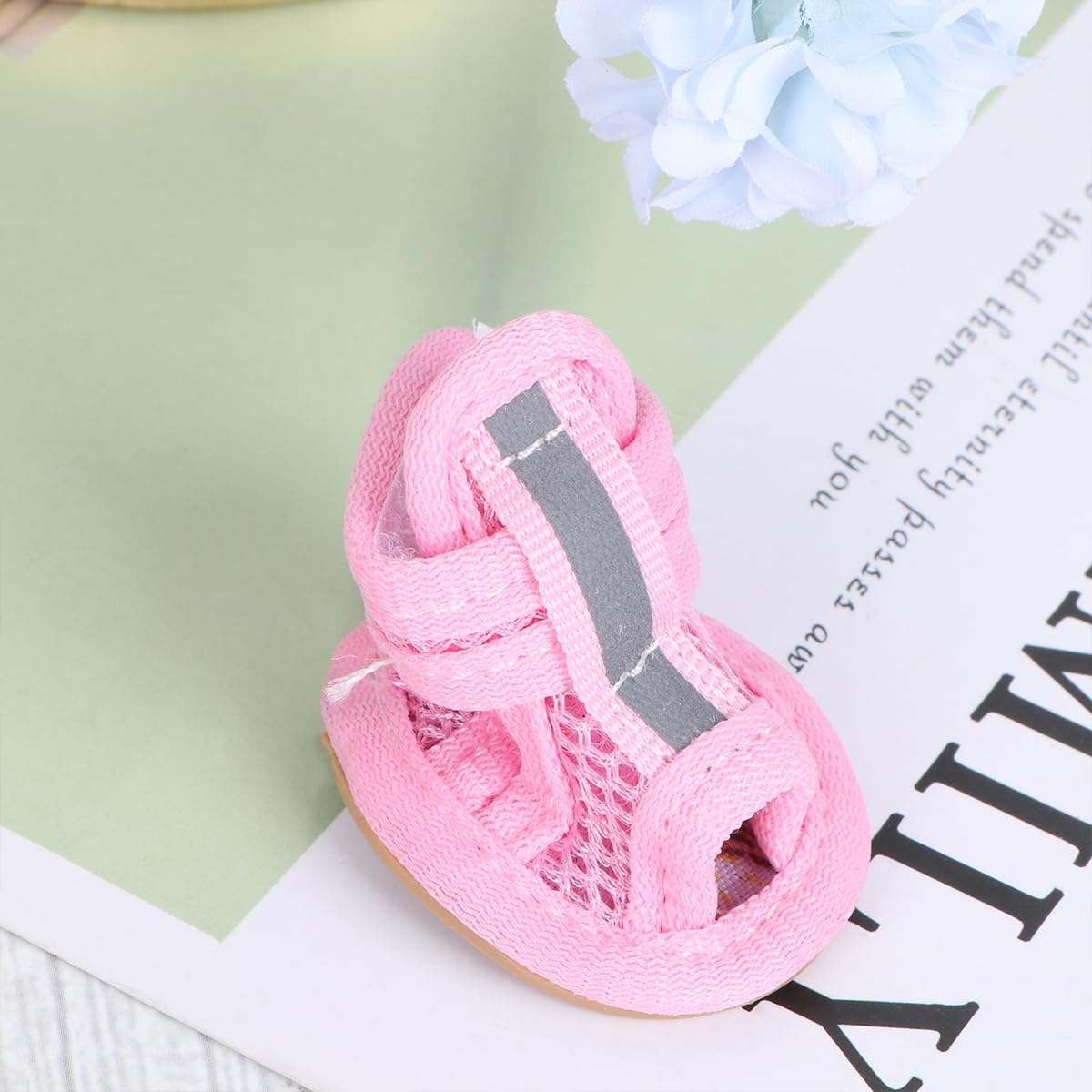 Pet Supplies Lot de 4 bottes respirantes pour chien de petite, moyenne et grande taille - Chaussures pour chiens de petite taille - Chaussures pour chiens de petite taille - Chaussettes à volants
