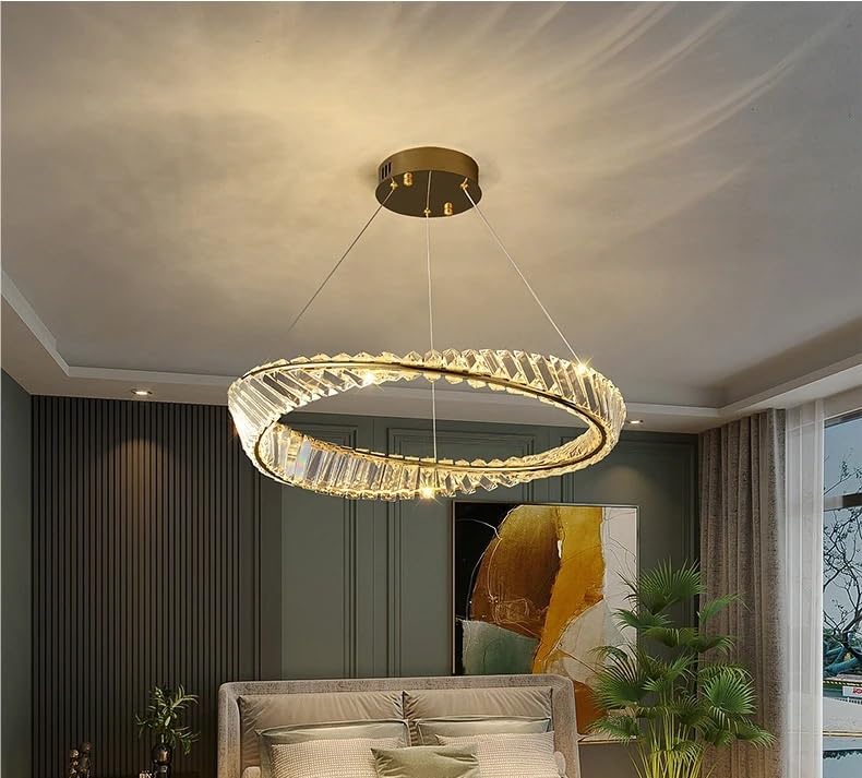Luminaire suspendu en cristal pour une chambre chaleureuse