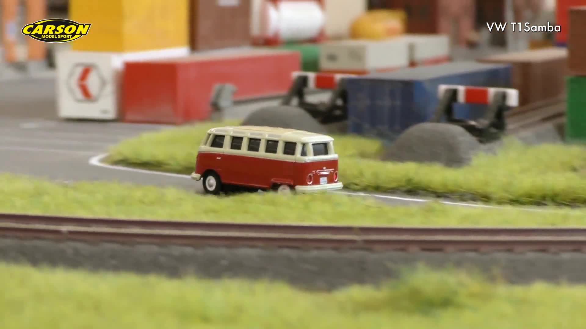 CARSON 500504119 - 1:87 VW T1 Samba Bus 2.4G 100% RTR, Fahrfertiges Modell, 2.4 GHz Fernsteuerung mit Ladeanschluss… – Bild 8