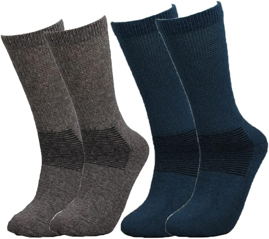 4 Pairs Wool Socks Men Hiking Crew Cushion Boot Sock Wool Hiking Socks Trekking Outdoor Thermal Warm(Black)
