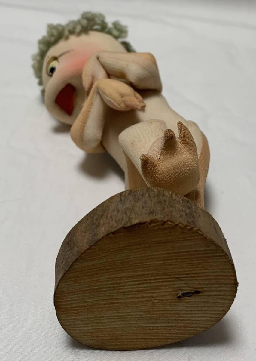 Amazon.co.jp: 河童 ポーズ人形 カッパ 二体 木台 : おもちゃ