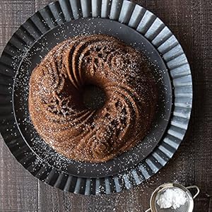 Nordic Ware Let It Snow Bundt, Silver, 10-Cup Capacity Nordic Ware Let It Snow Bundt Silver 10 Cup Capacity