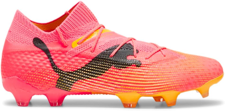 PUMA Mens Future 7 Ultimate Soccer Cleats Outdoor, Turf - Pink