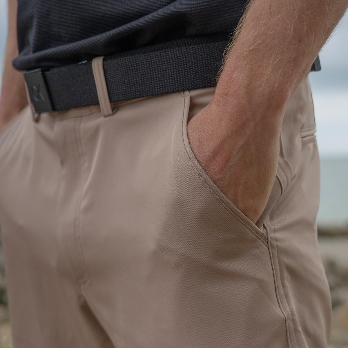Calvin Klein 2026 Pantaloncini da Golf Leggeri da Uomo Micro Tech