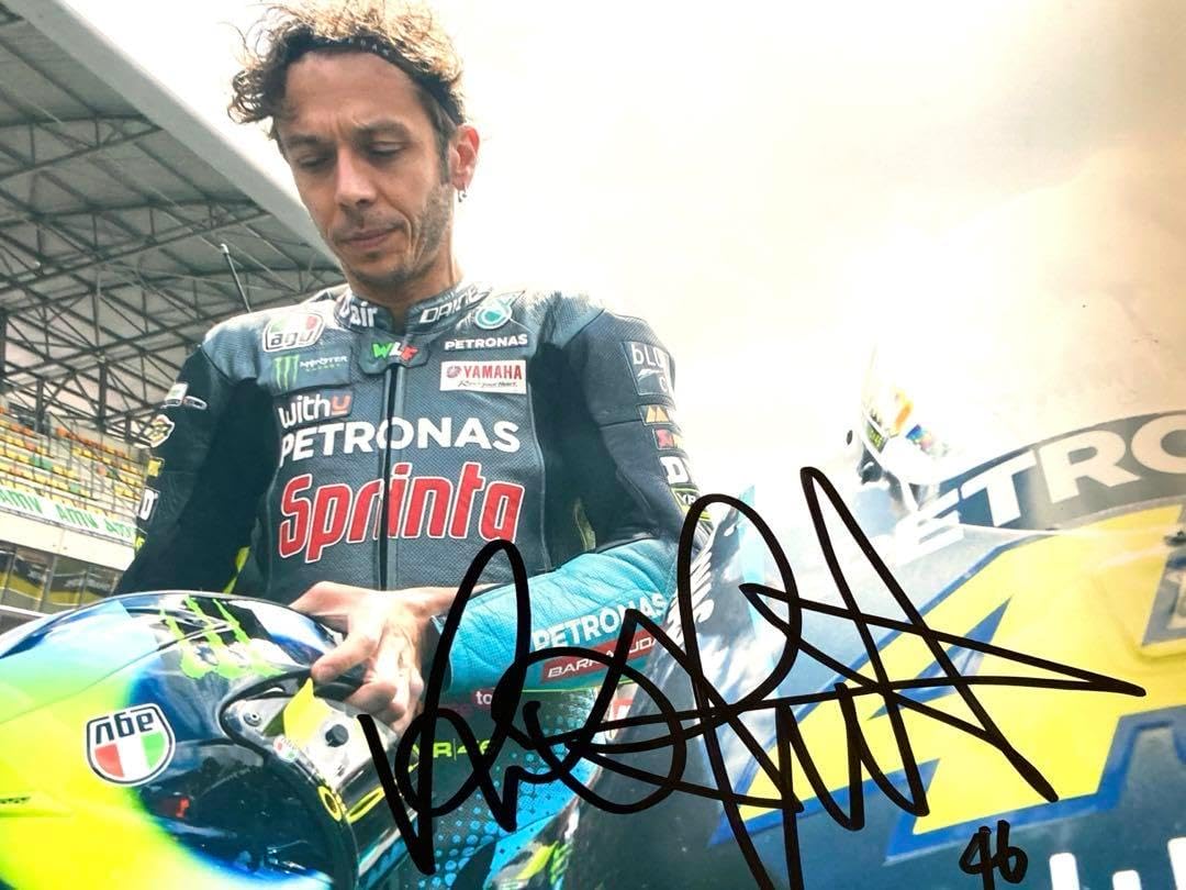 バレンティーノ・ロッシ直筆サイン入り超大型写真… バレンティーノ