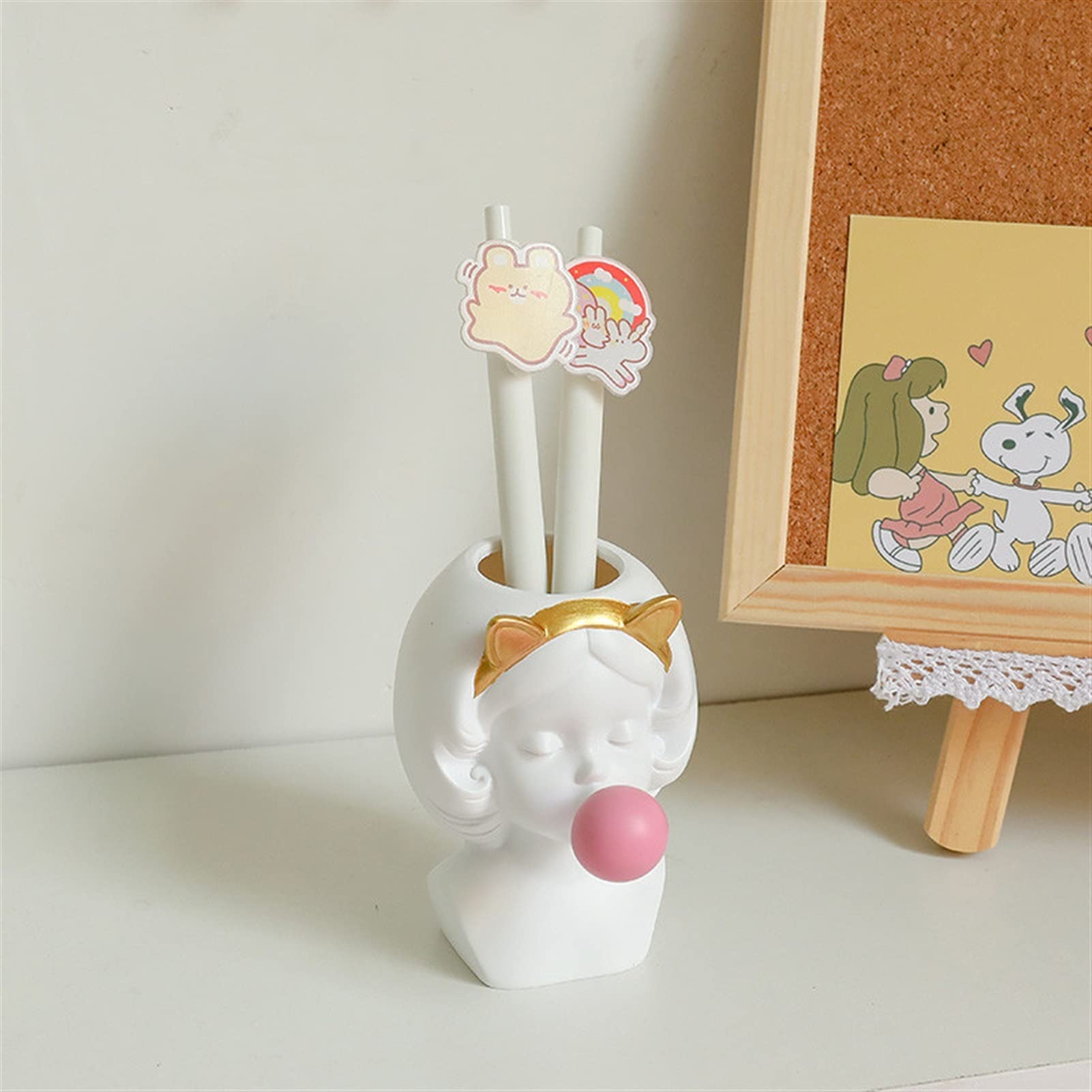 Pojemniki na ołówki Cute Girl Bubble Gum Figurine Pen Holder Ołówek Uchwyt Biurko Organizator Makeup Szczotka Organizator Kwiat Garnka Rzeźba Waza papeteria