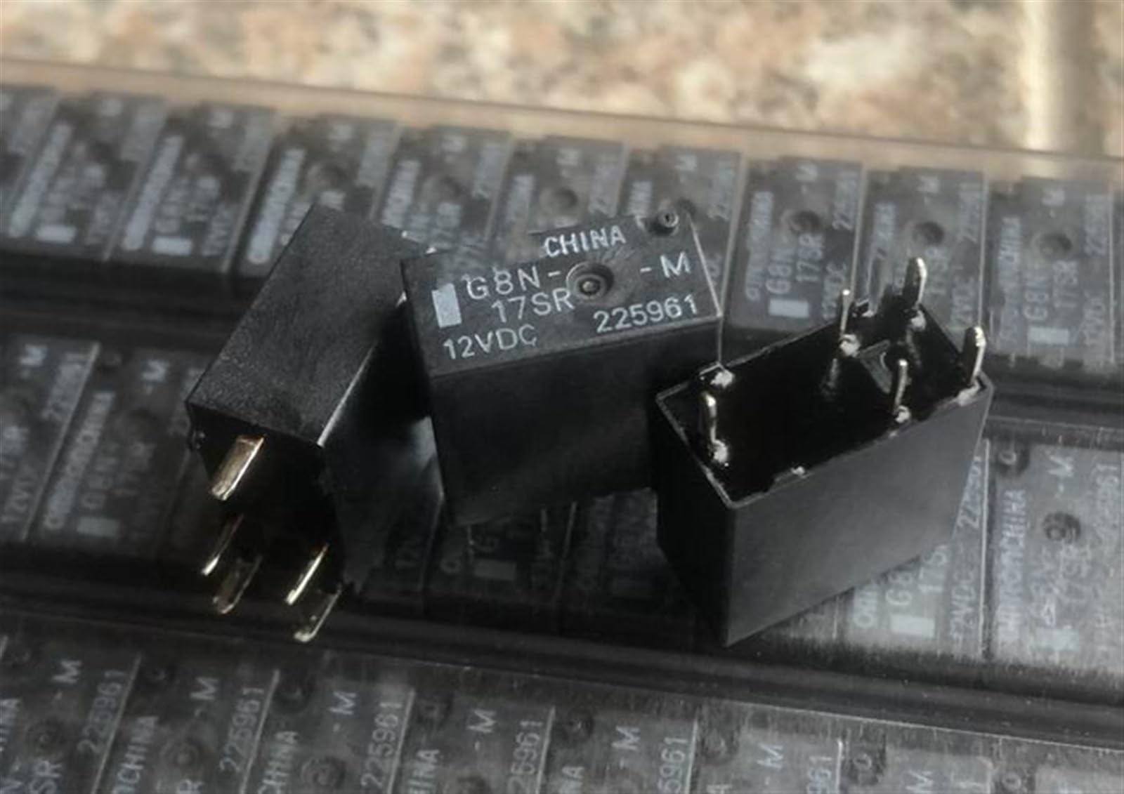 Relais G8N-1S 12V KA-1C pour résoudre les pannes de commutation