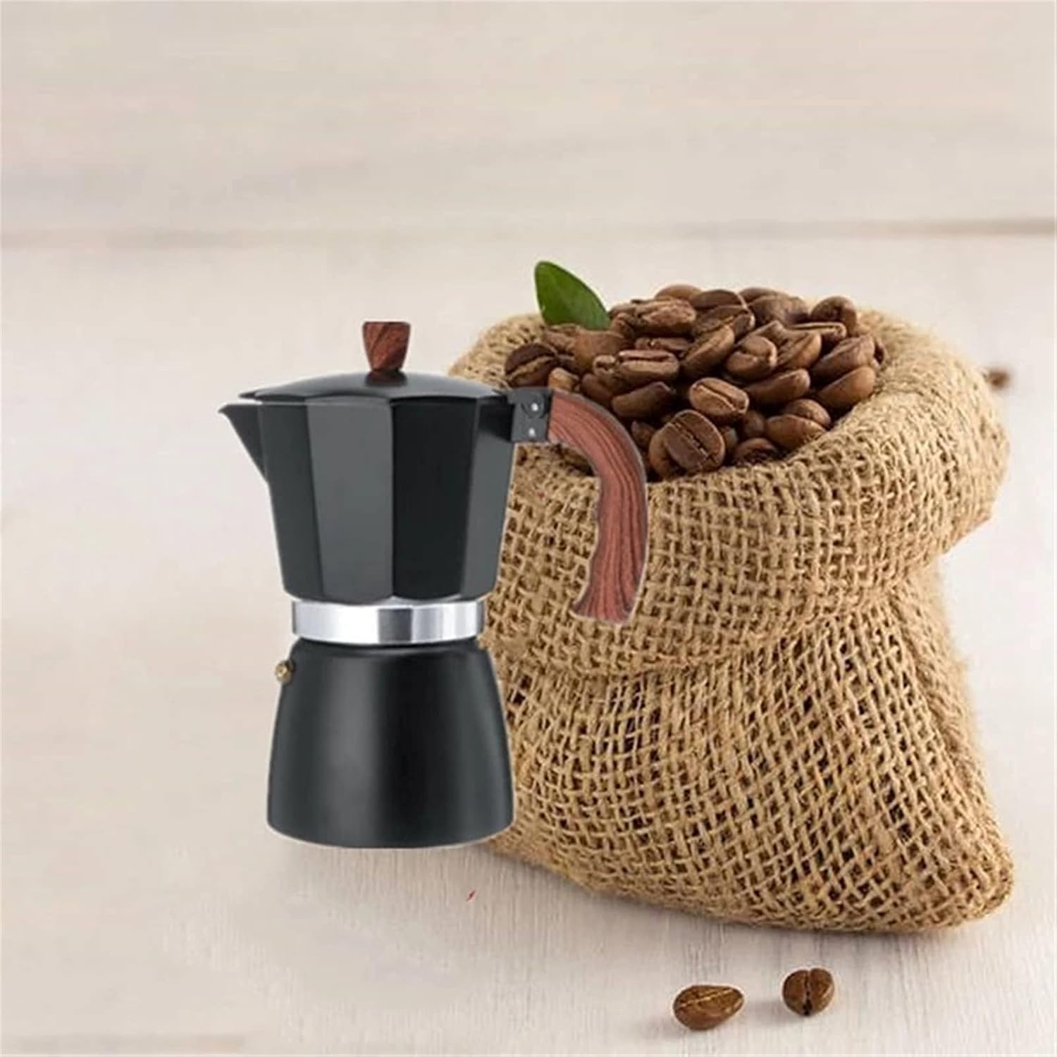 Mocha Pot 300ml Aluminum Coffee Pot Durable Black Practical Mocha Coffee Pot Stovetop Coffee Makers (Color : Black, Size : 300ml) (Black 300ml)