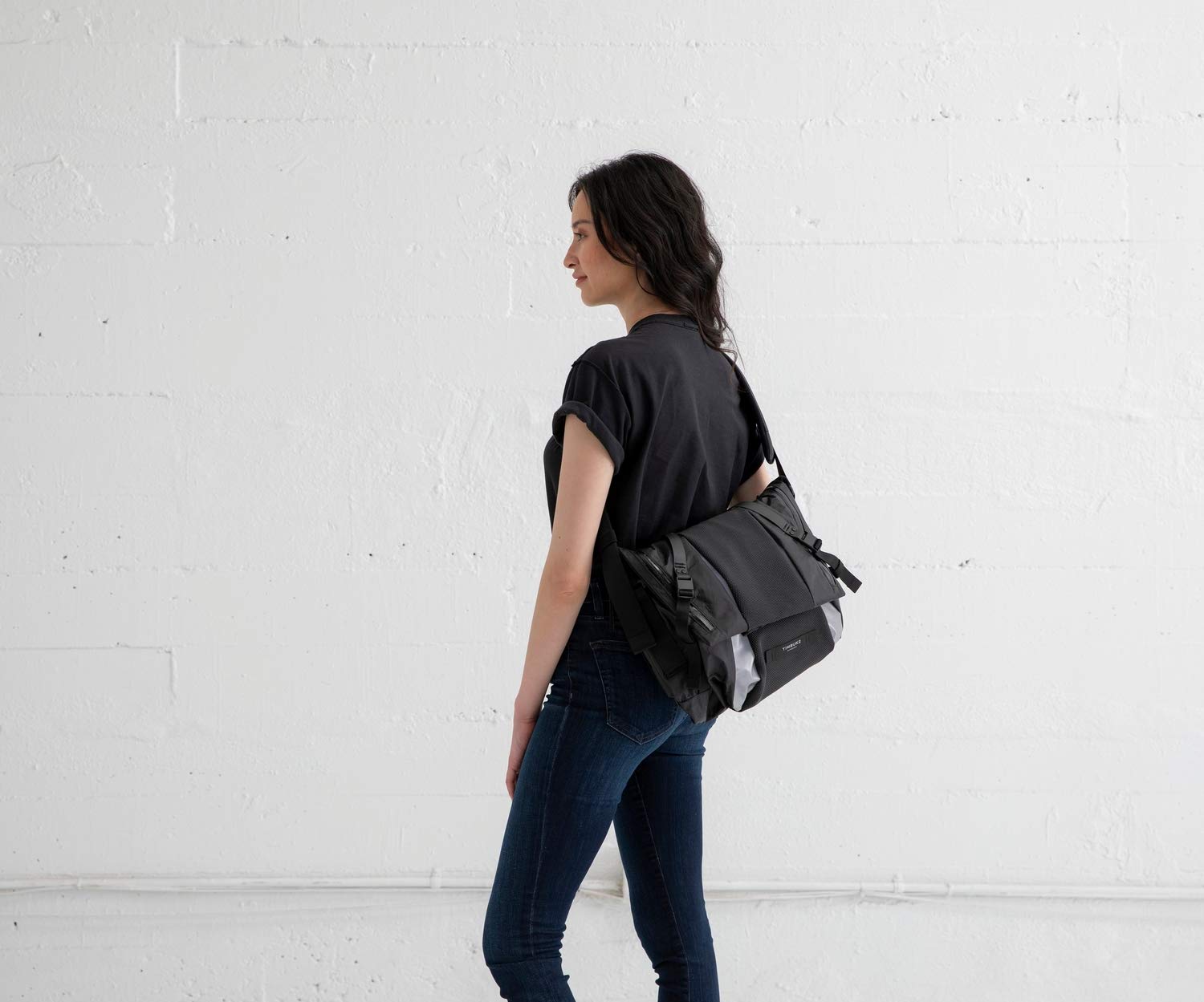 ✨美品✨激レア TIMBUK2 ショルダーバッグ メッセンジャーバッグ A4収納 TIMBUK2 ショルダーバッグ メッセンジャーバッグ 2way S - メルカリ