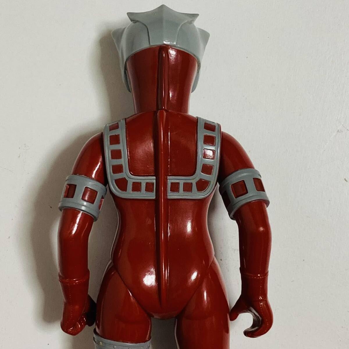 新品やまなや怪獣郷ソフビ　にせアストラ　　ウルトラマンレオ円谷コミュニケーション 新品やまなや怪獣郷ソフビ にせアストラ ウルトラマンレオ円谷