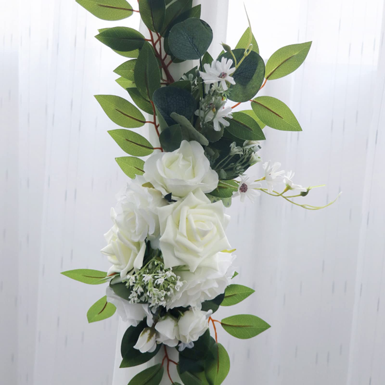 Set mit 2 Blumenbögen, weiße Rose, Pfingstrose, Gypsophila, Türkranz mit grünen Blättern, rustikale künstliche Blumengirlande für Zeremonie und Empfangsdekoration