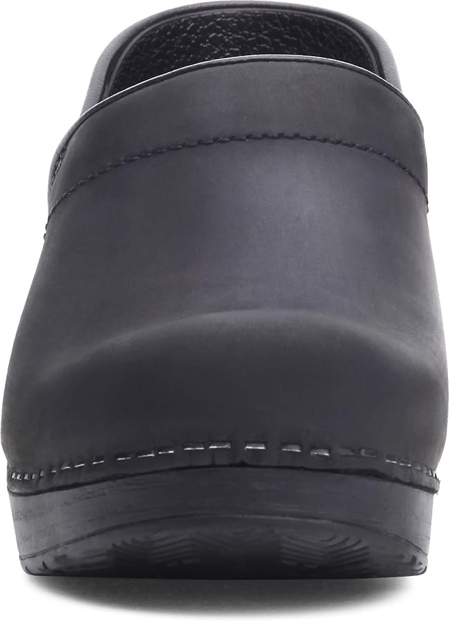 Dansko Professional, Black Oiled, 10.5-11 Narrow : Amazon.ca