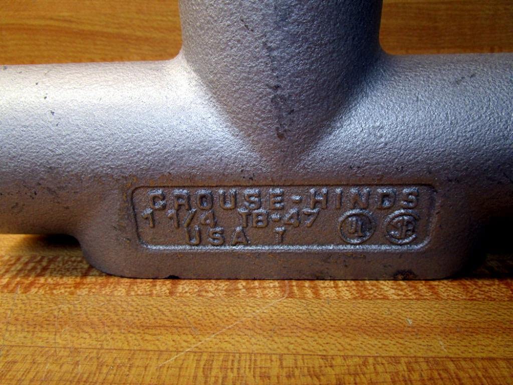 Crouse & Hinds TB-47 Conduit Body 1-1/4 TB47
