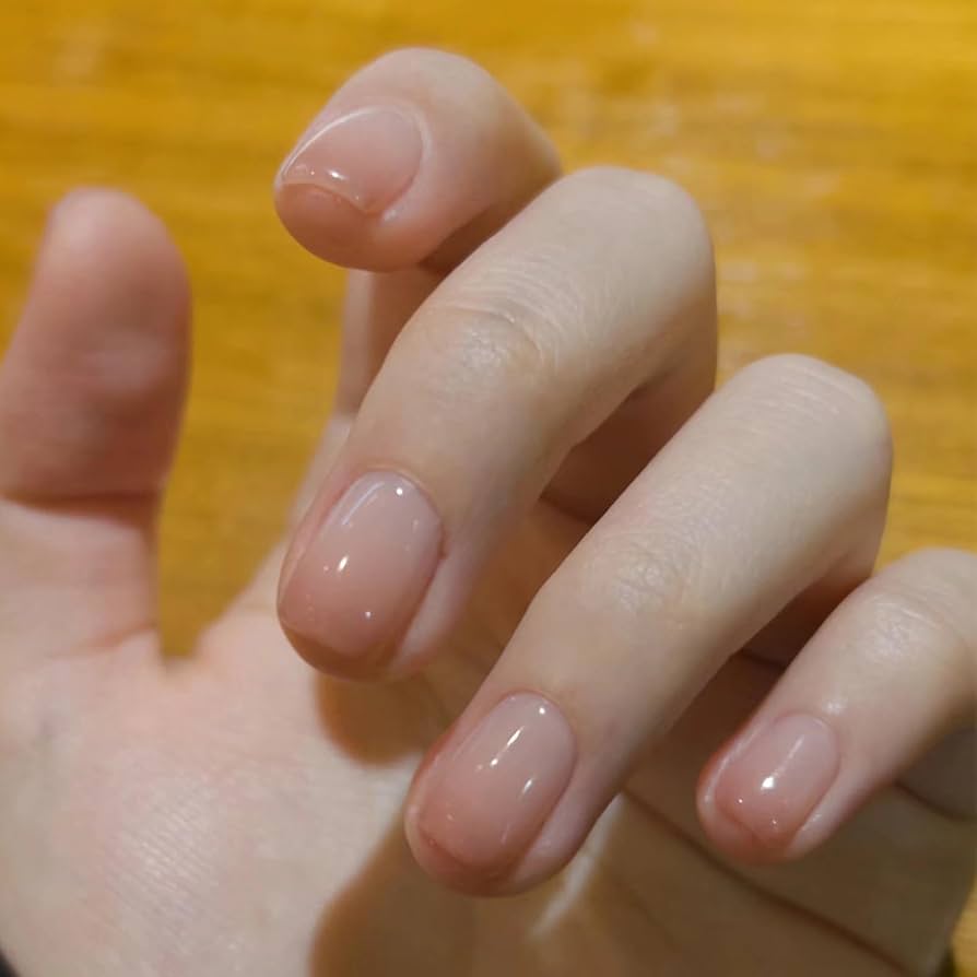 ネイルチップ ショート 24枚入　ラウンド つけ爪 グラデーション ピンク Amazon | ネイルチップ ショート 24枚入 つけ爪 グラデーション ピンク