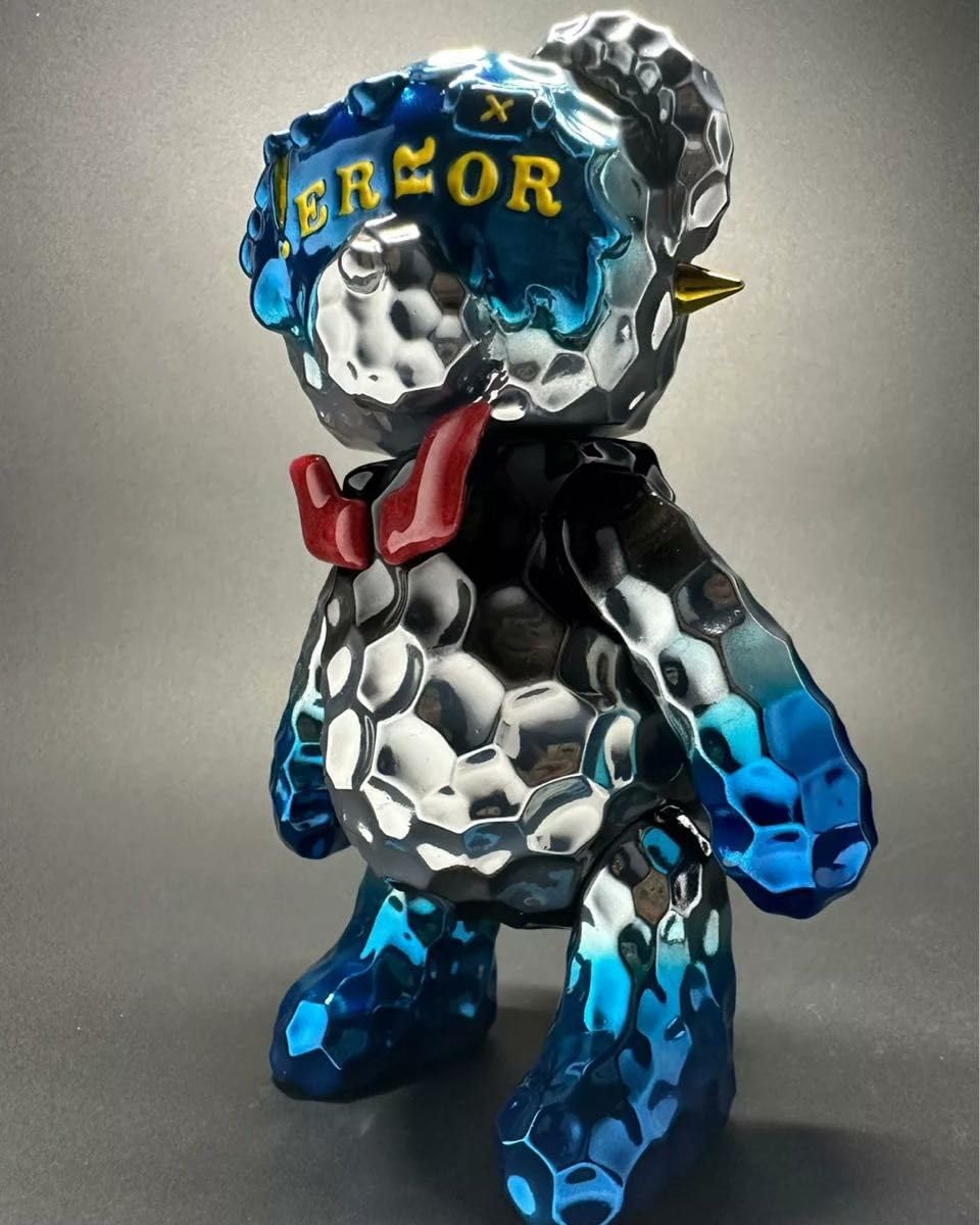 BUGるBear ソフビ 黒 BUGるBear ソフビ 黒