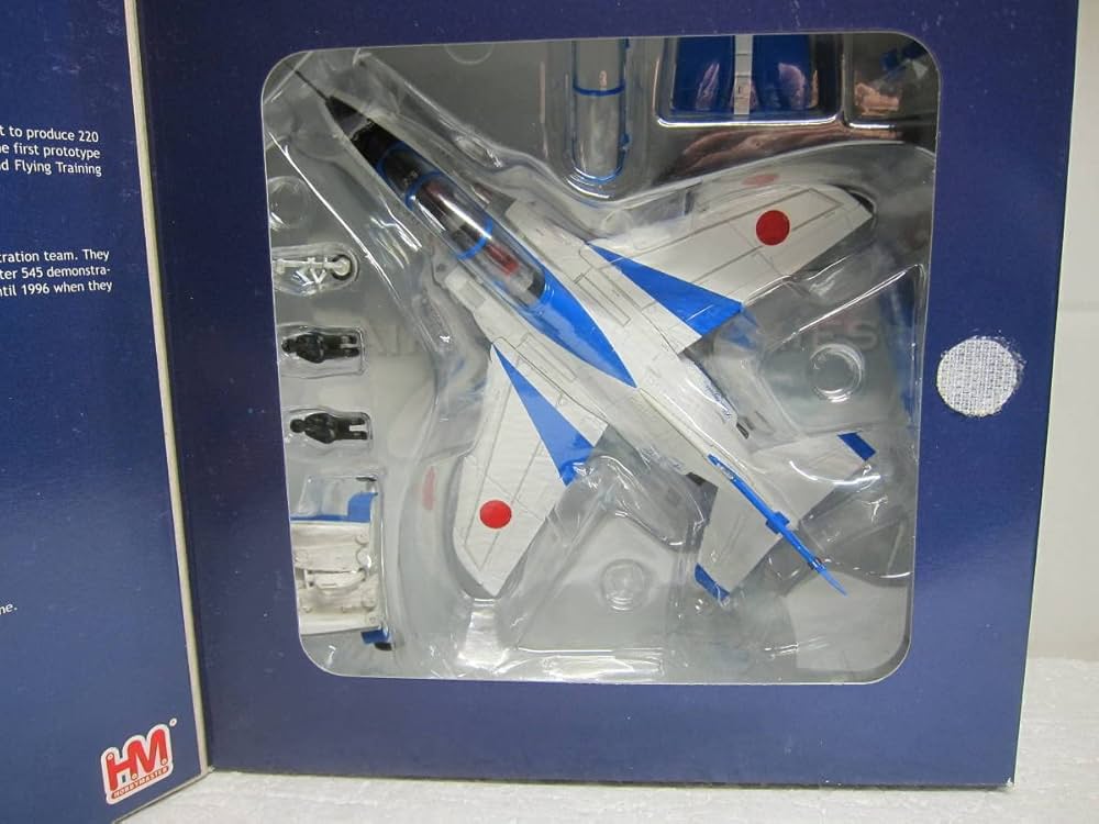 Amazon.co.jp: 1/72 ホビーマスター 川崎 T-4 航空自衛隊 ブルー