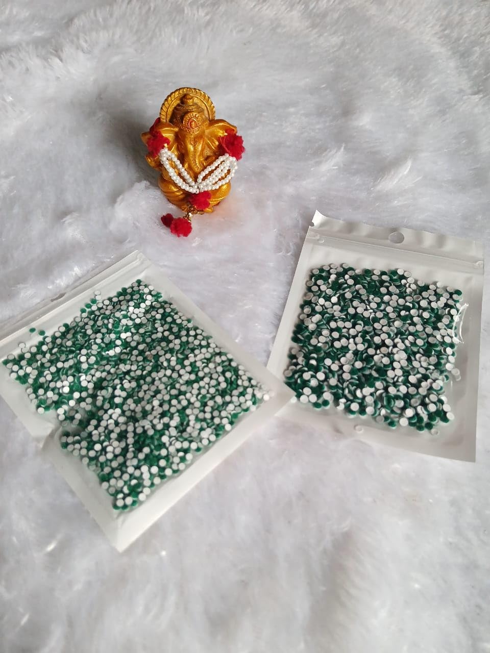 Green Velvet Self-Adhesive Skin Small Round Green Colour Matching Forehead Bindis Stickers for Girls & Women Pack of 3(000/00/0000).-image-19