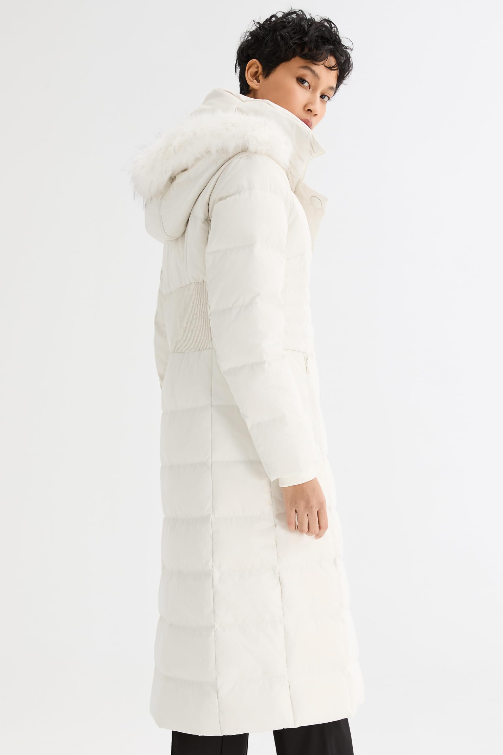 OROLAY Piumino da Donna con Cappotto Lungo Maniche Raglan con Cappuccio in Pelliccia