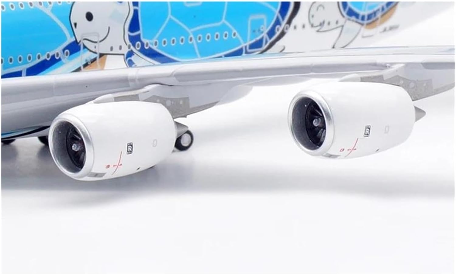 Decorated Airplane Models 1/400 for Av ANA Aircraft Model A380 Die-cast Alloy Aircraft Model Suitable for Decoration