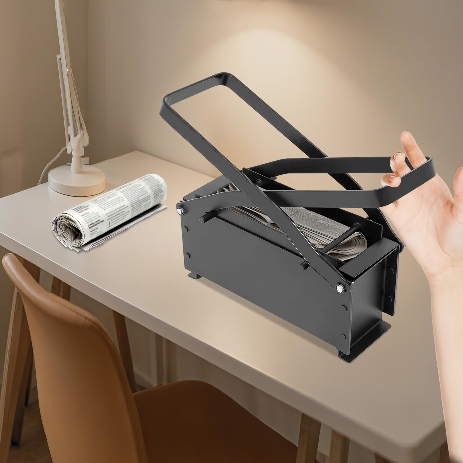 Pressa per bricchette di carta, 33 x 15 x 13 cm, con manico ergonomico, per bricchette, design poroso, per un efficiente drenaggio dell'acqua, colore nero