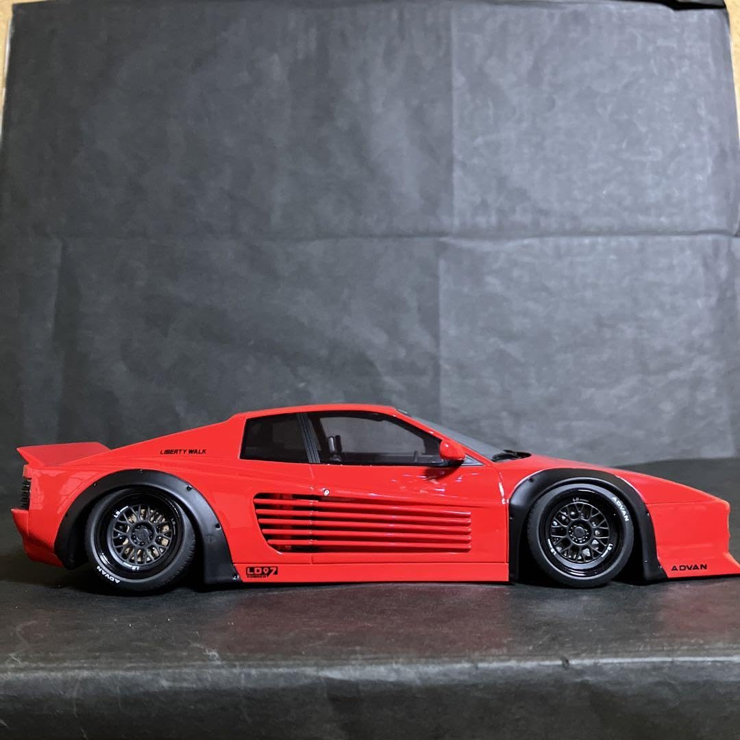 1/18 フェラーリ 512TR LBWK レッド Liberty Walk LB-WORKS Ferrari 512TR / Testarossa - Liberty Walk