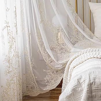 Amazon｜姫系レースカーテン 花柄 刺繍 自然の風を通し 可愛い