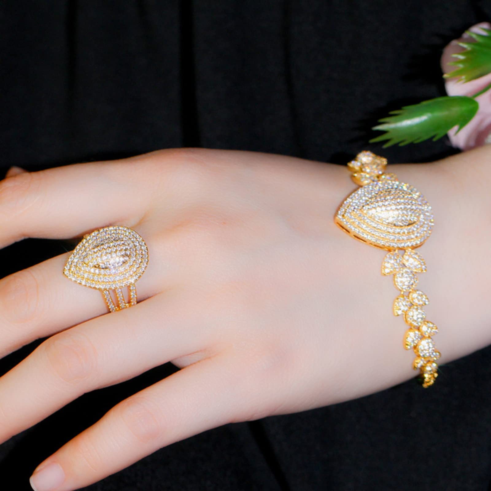 SVRITE Dubai africano placcato oro 18 carati, collana e orecchini, bracciali e anelli da donna, set di gioielli italiani per sposa, accessori per feste di nozze, in metallo, non è una