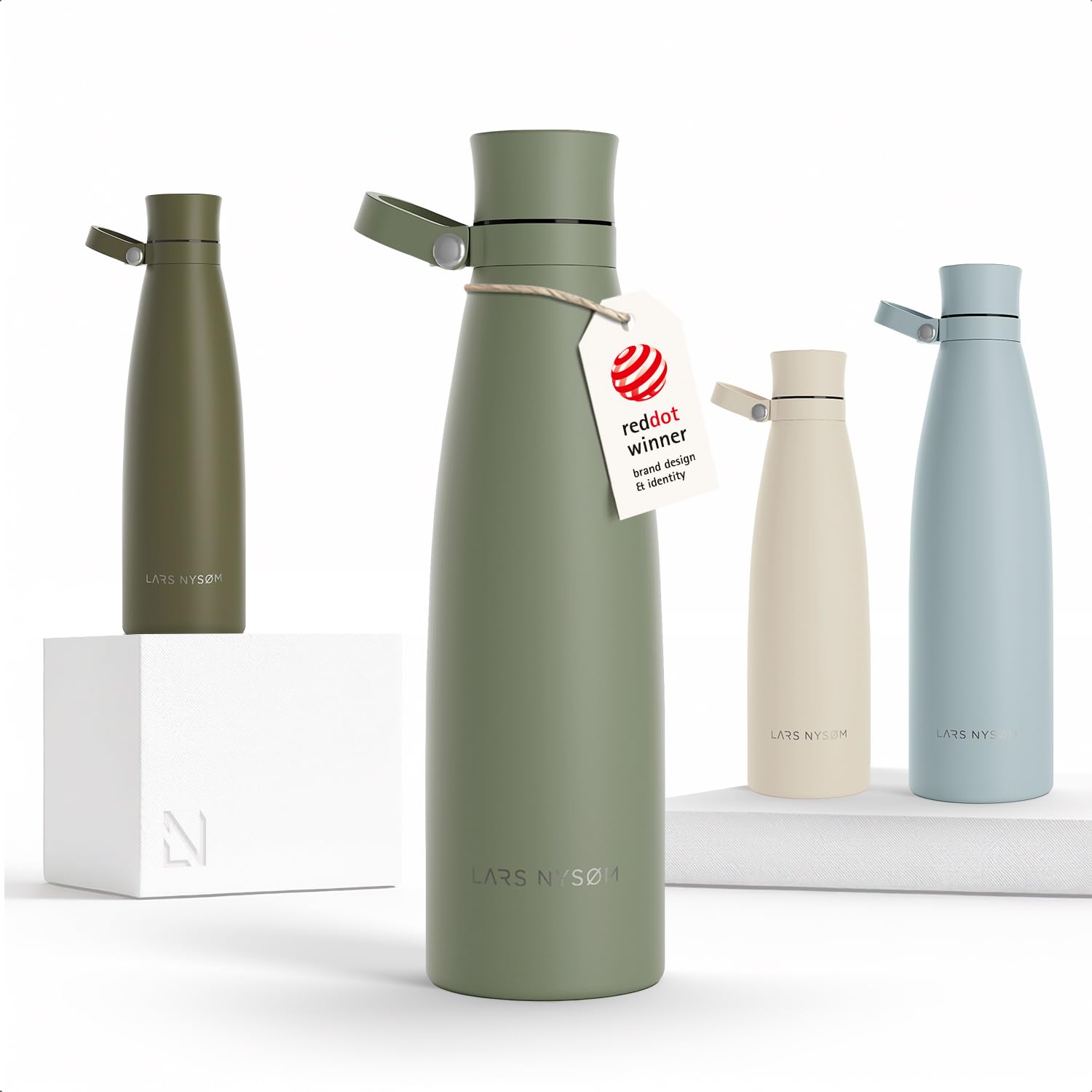 LARS NYSØM Trinkflasche Edelstahl 750ml | Isolierflasche 0,75 Liter | Auslaufsichere Wasserflasche für Sport, Fahrrad, Hund (Sage Green, 750ml)