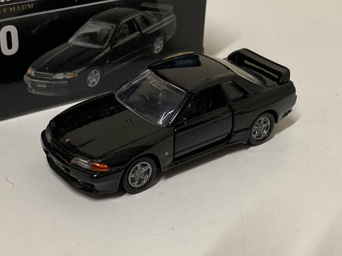 トミカくじ　ラスト　スカイラインGT-R トミカプレミアム　シルエイティ　セリカ あの名車がトミカプレミアムで復活！スカイラインGT-R／セリカ