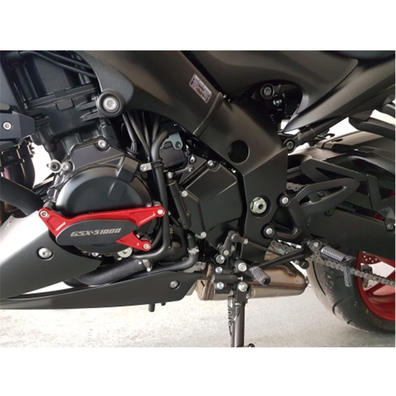 Protezione Motore E Cursori Telaio Per Suzuki GSX-S1000/F/Z/GT 2015-2024 E Katana 1000 (2019-2024). In Alluminio E Plastica, Montaggio Laterale Sinistro E Destro.
