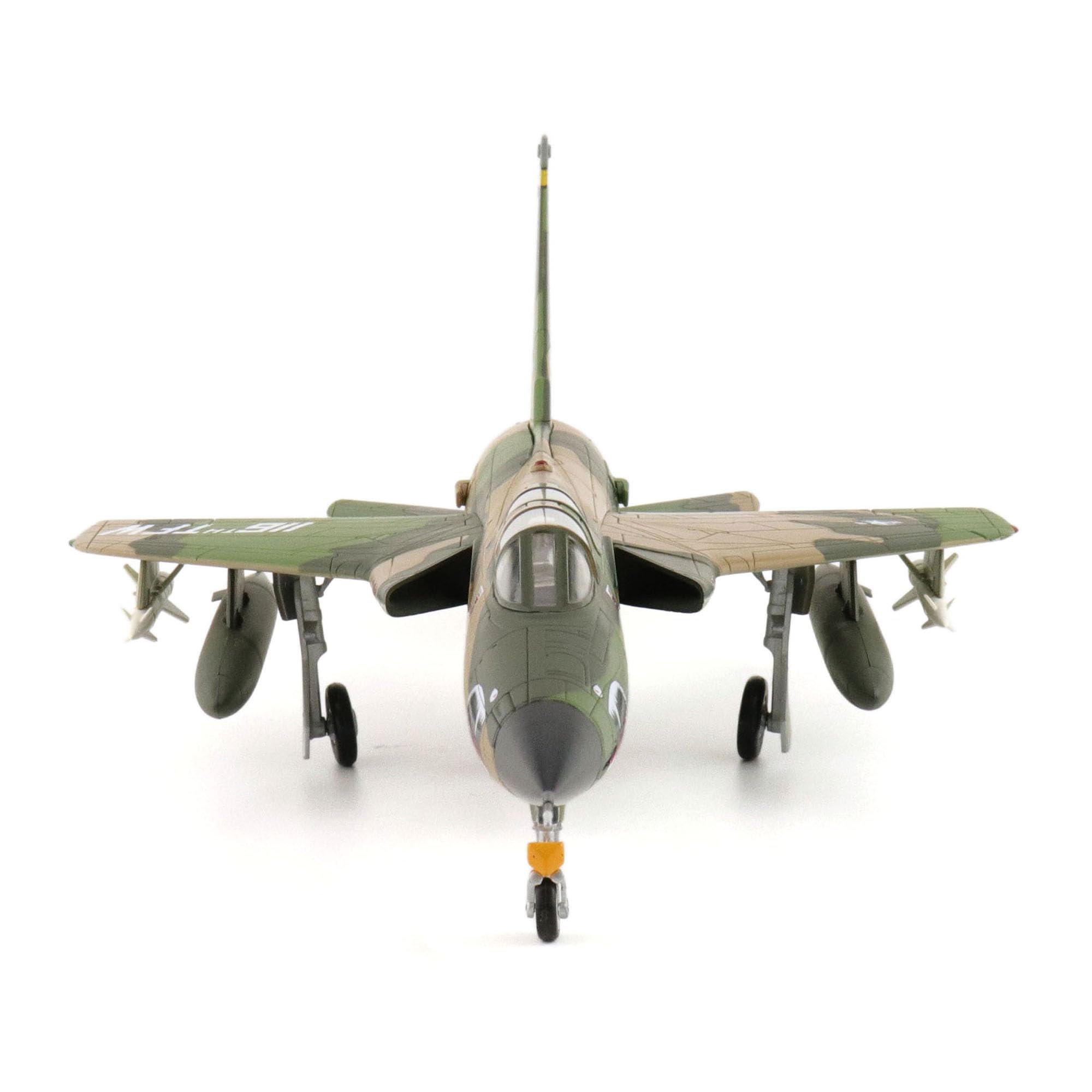 Amazon.co.jp: ホビーマスター | 1:72スケール ダイキャスト軍用機