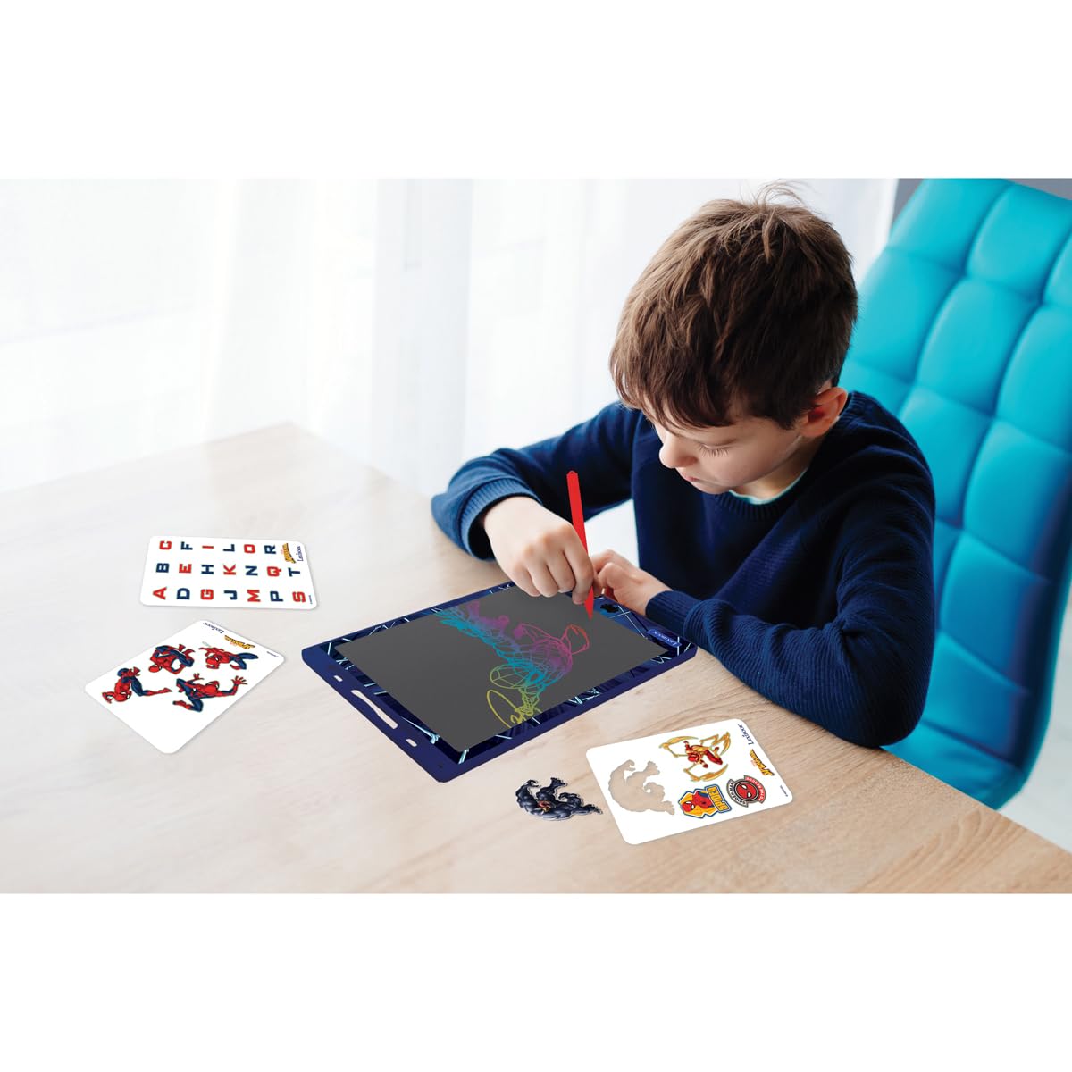Lexibook, Spider-Man, Lavagna Magica, Giocattolo Artistico e Creativo per Bambini e Bambine, Disegni Multicolori, Schermo da 28 cm, Include 1 Stilo e 6 Stencil, Blu, CRT10SP