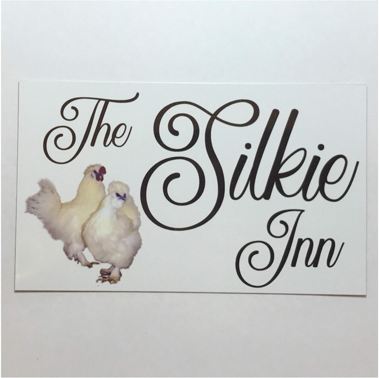Yivxa Style-4735 Metal Tin Signs Vintage Funny Silkie Inn Chicken Sign White Rooster Coop Farm Vintage Metal Tin Sign Poster Wall Farm Yard Club Vintage Bar Wall Decor 8X6 Inch