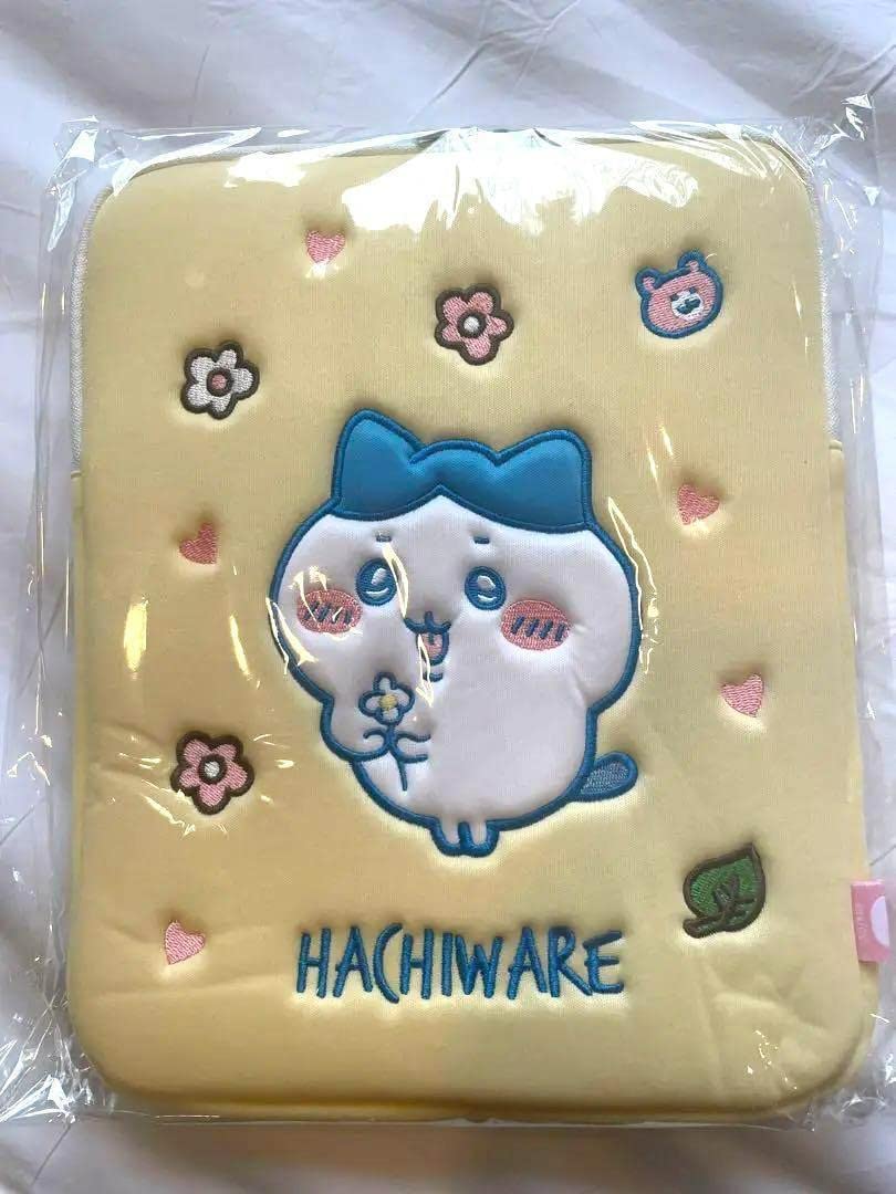 ハチワレ　ちいかわ　タブレットケース　韓国 Amazon.co.jp: ちいかわ 韓国 日本未発売 公式 ハチワレ タブレット